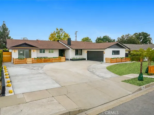 1446 Turning Bend Dr, Claremont, CA 91711