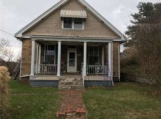 4130 Gittens St, Pittsburgh, PA 15212