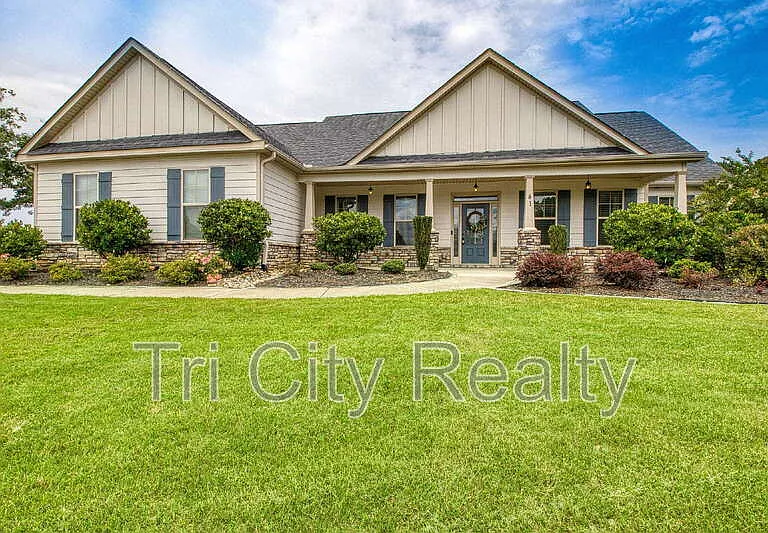 41 Mitchell Farm Dr — Photo 1