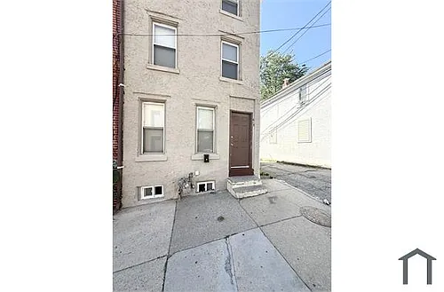 613 Walnut St Photo 1 613 Walnut St Photo 1