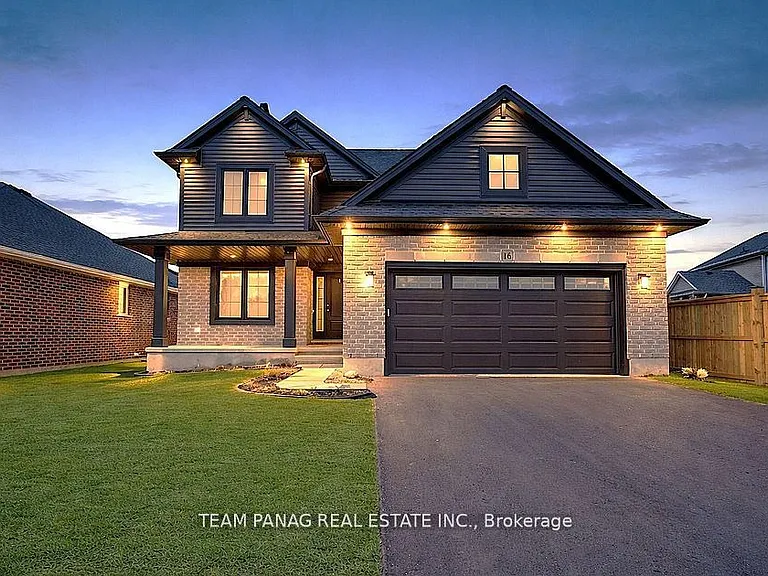 16 Berardi Cres — Photo 1