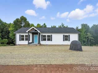 124 Dayton Rd, Dallas, NC 28034