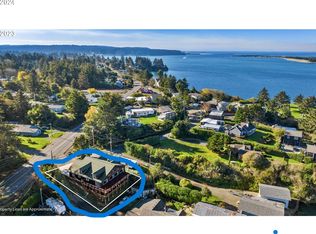 91007 Pigeon Point Loop, Coos Bay, OR 97420