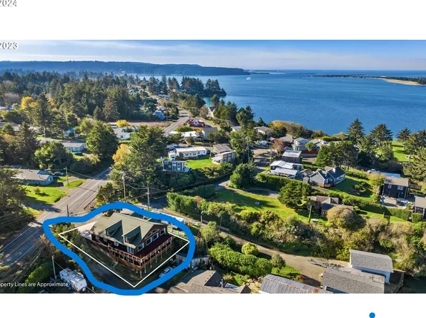 91007 Pigeon Point Loop, Coos Bay, OR 97420