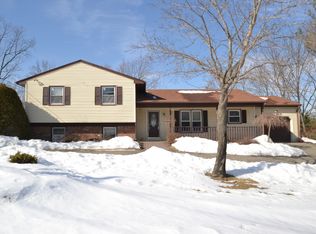 10 Fleetwood Dr, Rockaway, NJ 07866