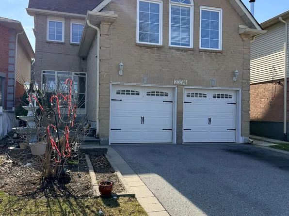 2274 Chapman Ct, Pickering, ON L1X 2E8