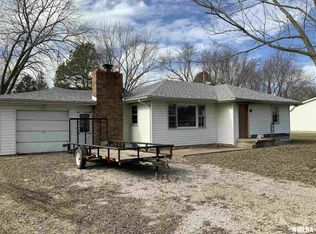 4235 Radio Tower Rd, Salem, IL 62881