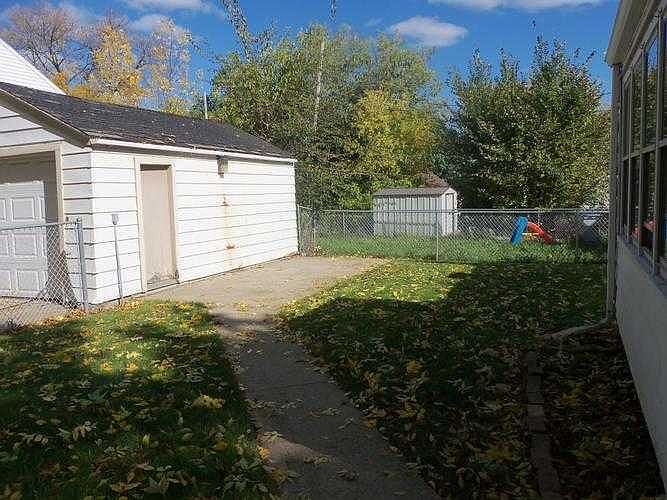 YARD