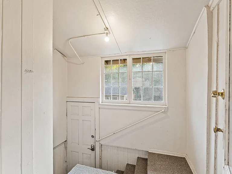 1532 N Chestnut St #A — Photo 19