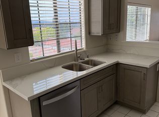 16430 Avenida Venusto UNIT C, San Diego, CA 92128