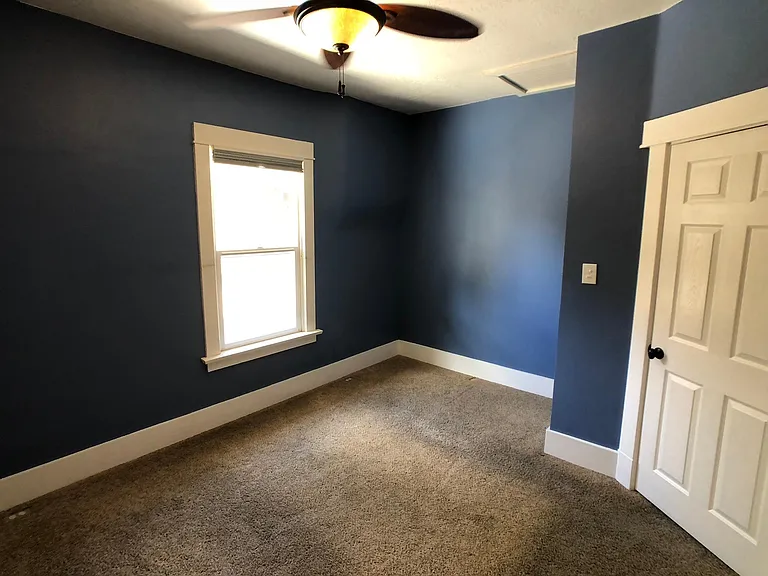 1024 E Hollywood Ave — Photo 9