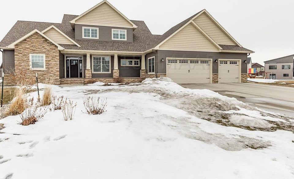1st image of 3450 Shadow Wood Ln E