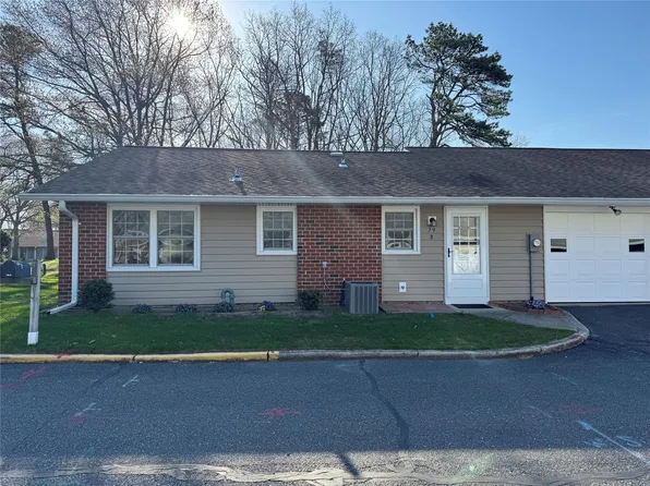 79 Enfield Court #B, Ridge, NY 11961