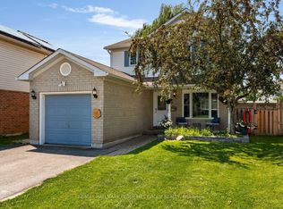 14 Copeman Cres, Barrie, ON L4N8B5