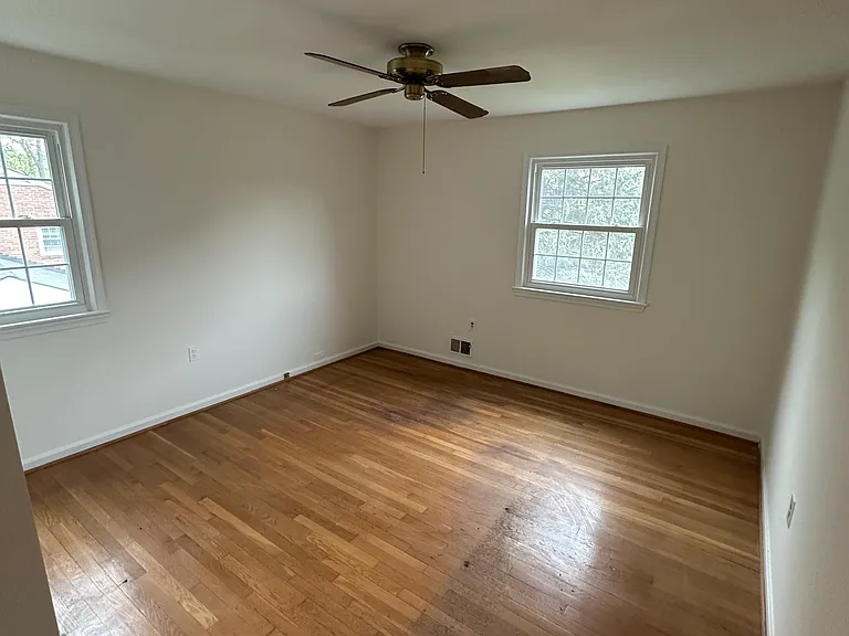509 Finsbury Rd — Photo 14