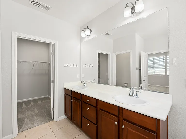 5212 Dusty Rose Way — Photo 32