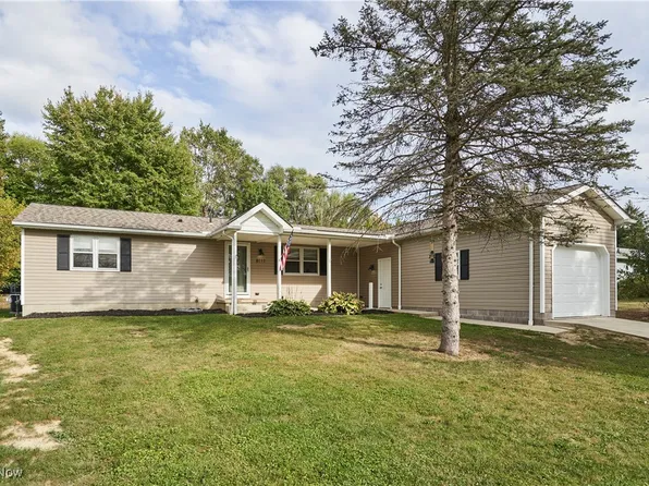 8111 Lake Rd, Seville, OH 44273