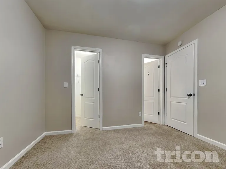 6884 White Walnut Way — Photo 10