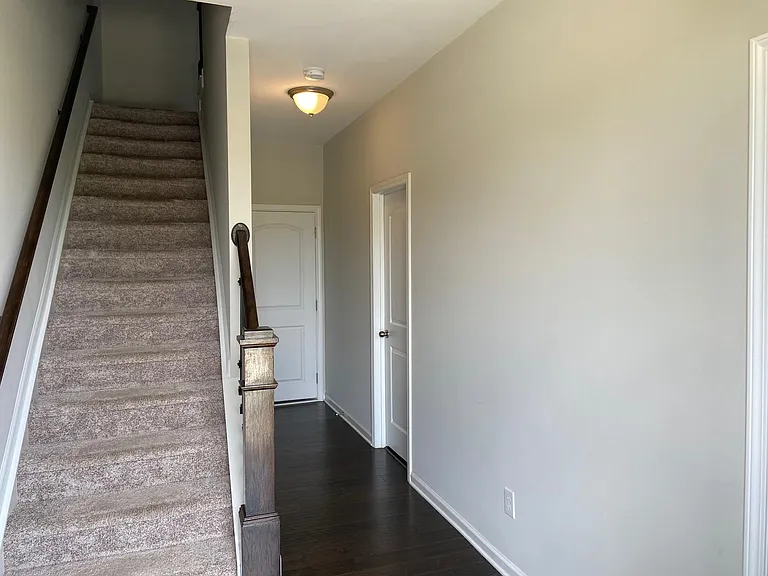932 Bexton St — Photo 6
