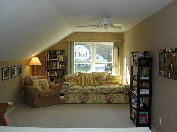 A Zaring Custom Specialty- Bonus room