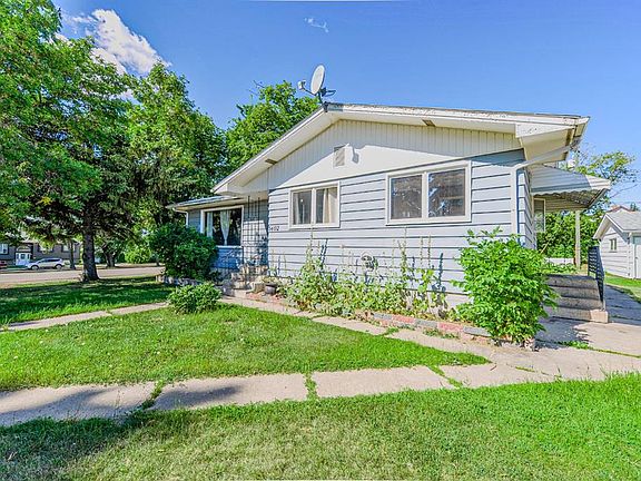 4th image of 5402 S 52nd St