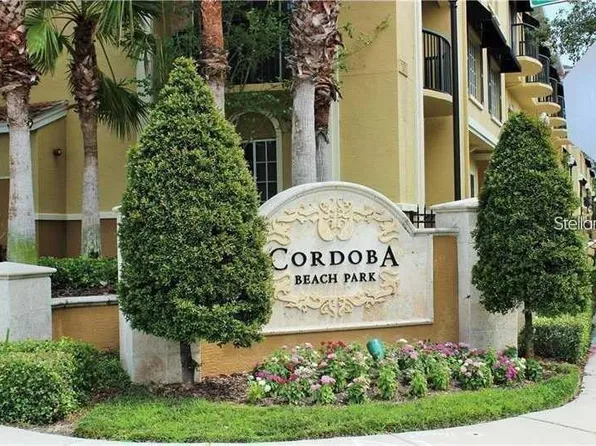 5238 W Kennedy Blvd, Tampa, FL 33609
