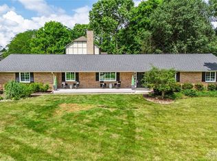 1695 Winterstone Ct, Dayton, OH 45458