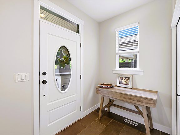 4th image of 9352 Singh St