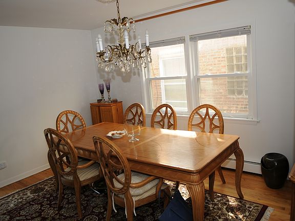 5th image of 6229 N Whipple St