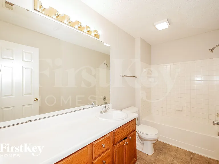 6843 Owls Nest Ct — Photo 10