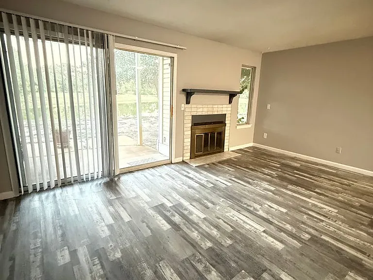 5510 S Gold St #400 — Photo 32