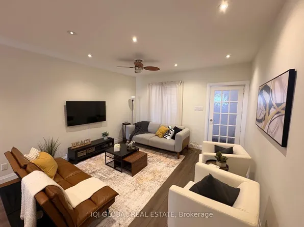 115 Coleman Ave, Toronto, ON M4C 1P9