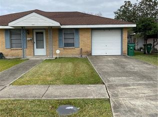 2119 Daniels Rd, Gretna, LA 70056