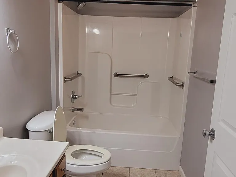 51 Fox Hollow Dr #51 — Photo 9