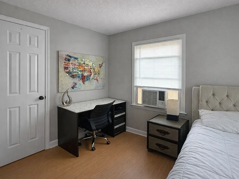 316 Skyland Ave — Photo 16