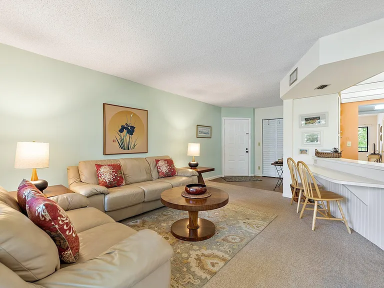 1605 S US Highway 1 #B205 — Photo 8