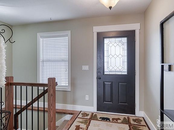 2nd image of 6015 Jaylee Ln