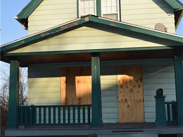 3111 W 97th St, Cleveland, OH 44102