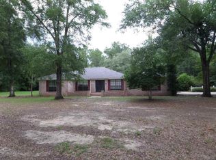 5650 Meadowlark Ln, Milton, FL 32570