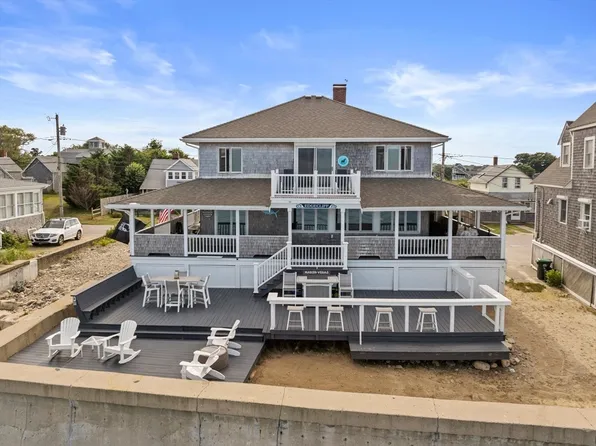 24 Ocean St, Marshfield, MA 02050
