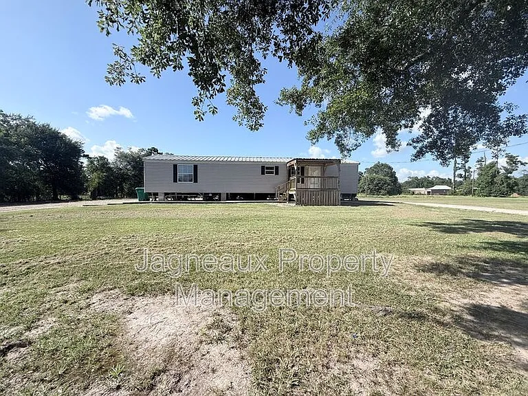 840 Sim Portie Rd — Photo 1