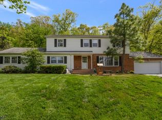 546 Bittersweet Ter, Bridgewater, NJ 08807
