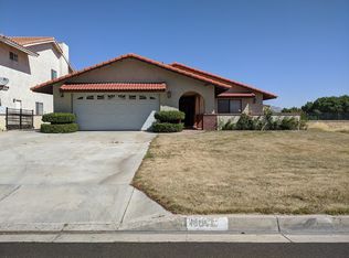14087 Driftwood Dr, Victorville, CA 92395
