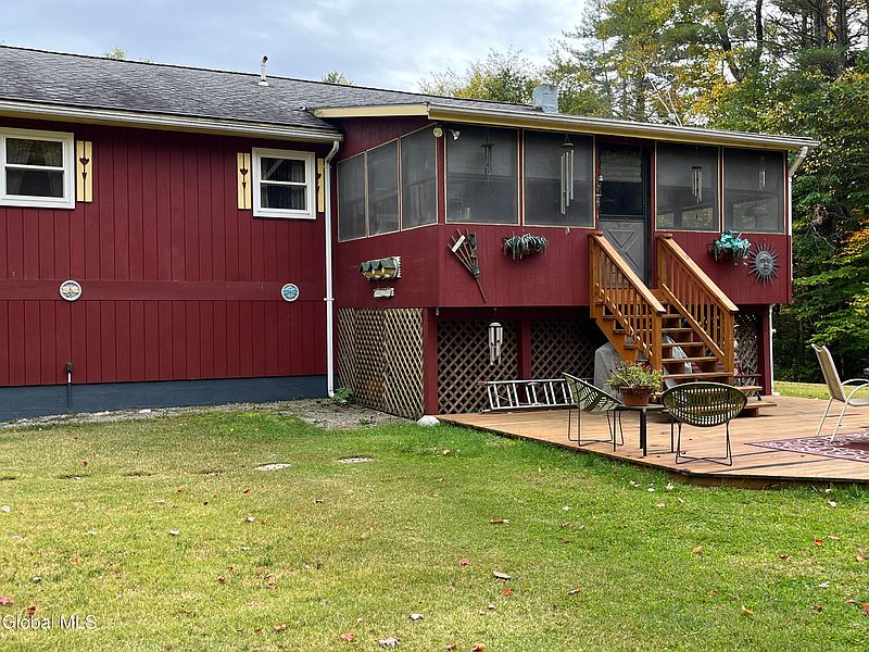 4th image of 187 Pease Hill Road