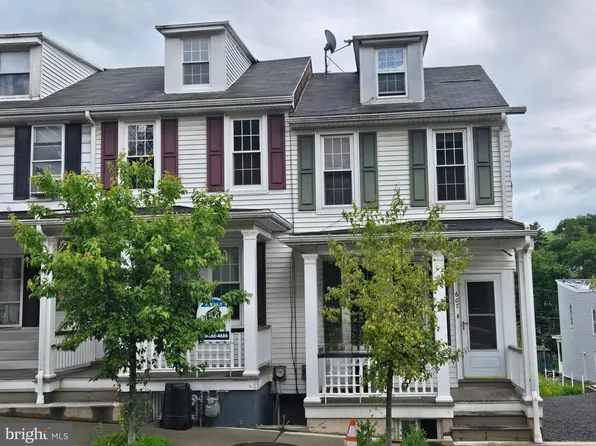 607 E Market St, Pottsville, PA 17901