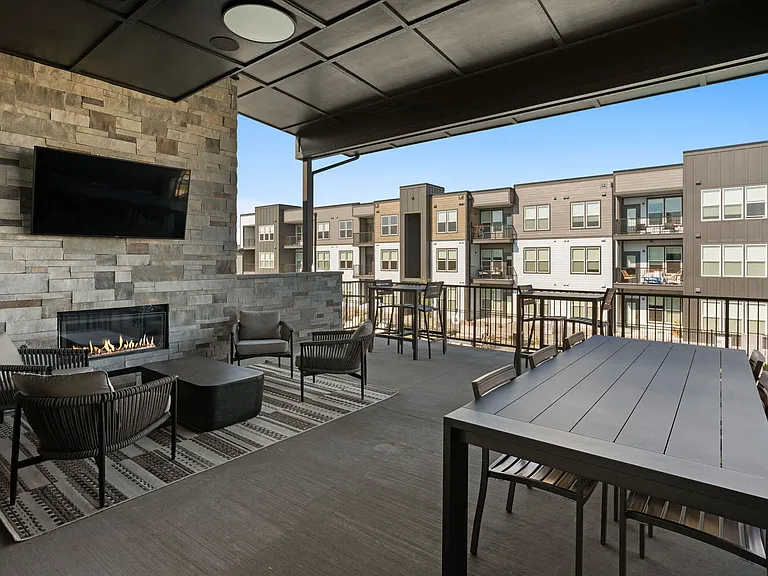 Northwest Crossing Apartment Homes — Photo 39