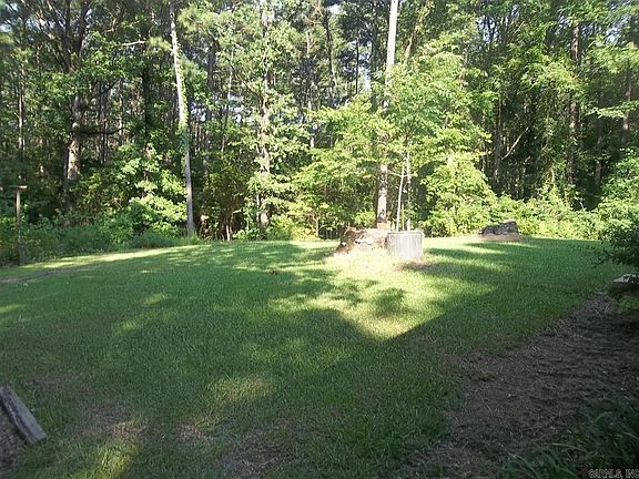 3rd image of 2877 Highway 24 W