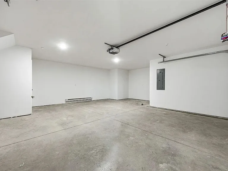 8704 Eddie Dr SW #A — Photo 25