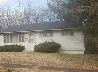 5609 Parchester Dr, Saint Louis, MO