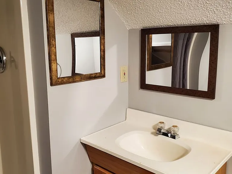 510 Lamont St — Photo 11